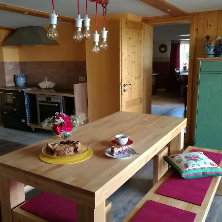 Ferienwohnung In Mutter's Stube *